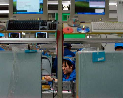 小学生优秀作文欣赏：《我和爸爸下象棋》、《我和妈妈下跳棋》