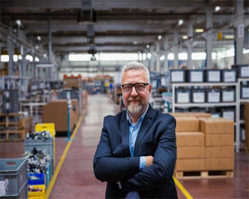 故事：借伞（幽默故事）