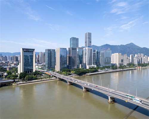 优秀作文《我的新朋友》《＜龟兔赛跑＞新编》《我最擅长下五子棋