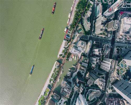 小学生同步优秀作文（180）玩得真高兴